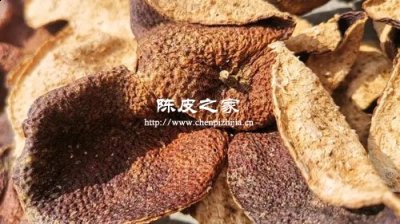 陳皮普洱表面白色是白霜還是發(fā)霉怎么分辨