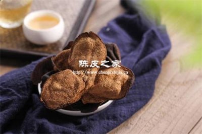 橘子皮泡水喝算電解質水嗎