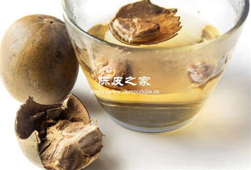 羅漢果可以和陳皮泡水喝嗎