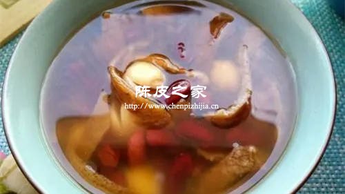 孕婦前三個(gè)月能喝陳皮紅糖水嗎