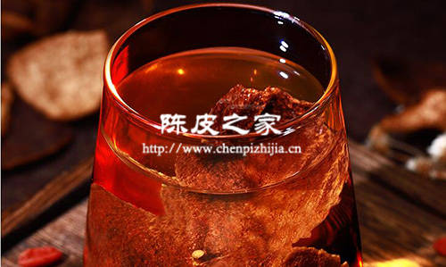 自己曬的橘子皮能泡水喝嗎