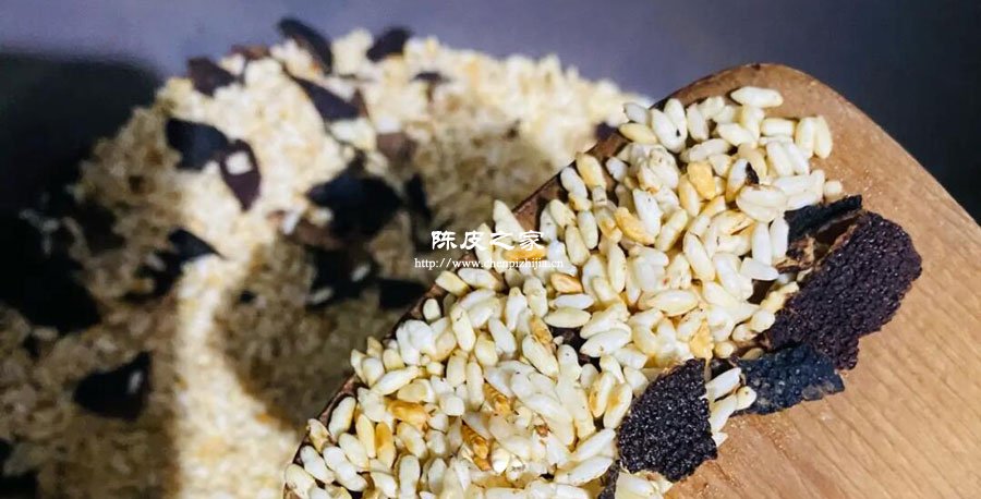 大米和陳皮一起炒來(lái)泡水有什么功效
