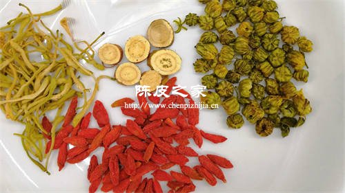 三七粉金銀花菊花枸杞陳皮能一起泡水嗎