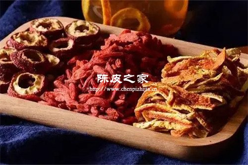 山楂陳皮大棗玫瑰花枸杞大棗泡水有哪些功效