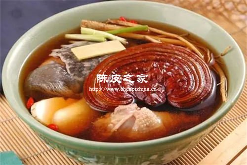 陳皮和靈芝紅棗一起泡水喝的功效