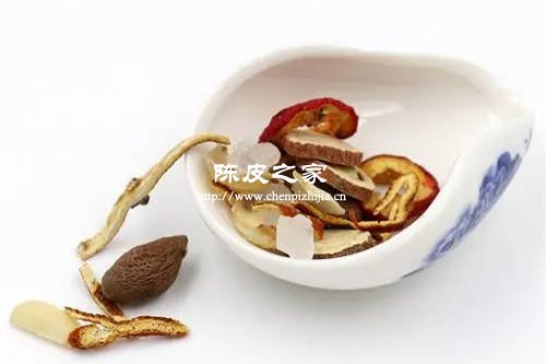 陳皮虎奶菌魚膠煮水的功效與作用