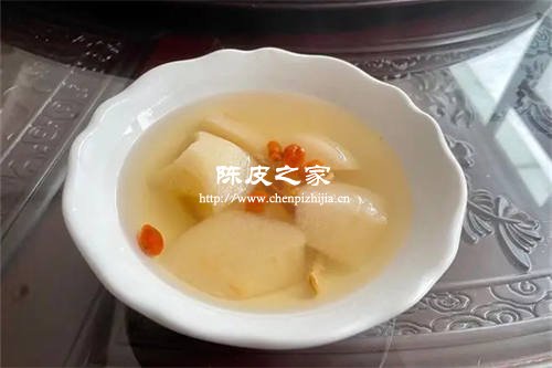 陳皮梨子枸杞可以一起煮水喝嗎