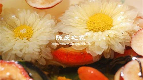 陳皮枸杞菊花丁香泡水喝有什么功效