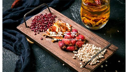 炒薏米梔子陳皮一起泡水喝有什么功效