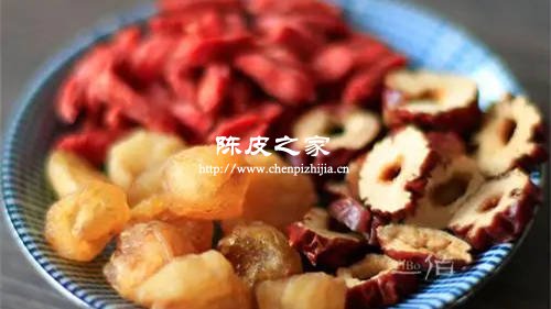 枸杞桂圓大棗山楂陳皮能一起泡水喝嗎