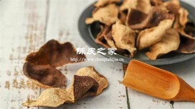 江米姜絲陳皮一起炒焦泡水有什么功效