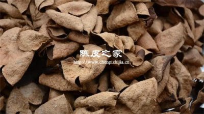 老香黃和老陳皮泡水的功效