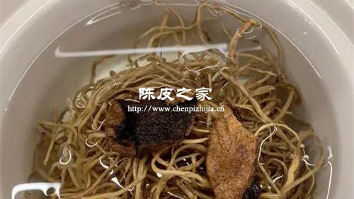 魚腥草加陳皮一起煮的功效是什么