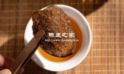 陳皮的顏色本身就有的還是加工出來的