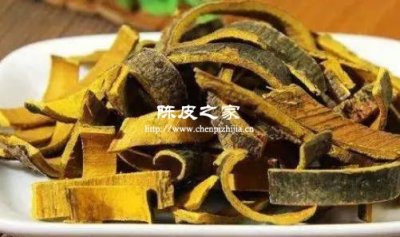 黃柏蒼術(shù)陳皮泡水喝的作用