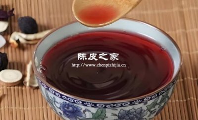 陳皮水的顏色是深紅色的對不對，是不是工藝皮