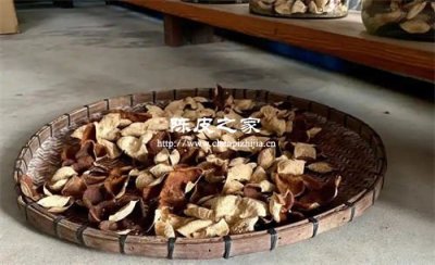 剛剛曬干的陳皮能立馬裝袋嗎